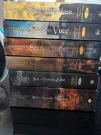 Volledige serie shadowhunters, Boeken, Fantasy, Ophalen of Verzenden, Gelezen