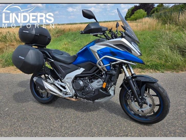 HONDA NC750X + vele accessoires (bj 2021), Motoren, Motoren | Honda, Bedrijf, Overig, Minimaal motorrijbewijs A2