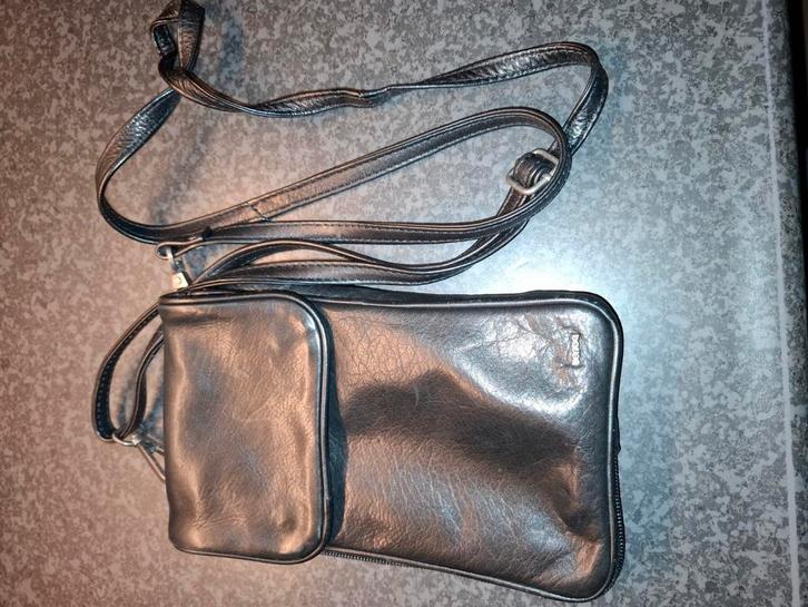 Leren Berba tasje, Sieraden, Tassen en Uiterlijk, Tassen | Damestassen, Zo goed als nieuw, Schoudertasje, Zwart, Ophalen of Verzenden