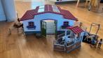 Schleich manege met wasplaats, 3 paarden en 1 veulen, Kinderen en Baby's, Ophalen of Verzenden, Zo goed als nieuw, Poppenhuis
