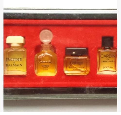Vintage parfums de Paris minifles uit de jaren 60, 1,8-2,0 m, Sieraden, Tassen en Uiterlijk, Uiterlijk | Parfum, Zo goed als nieuw