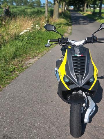 Italjet dragster uit 2025 beschikbaar voor biedingen