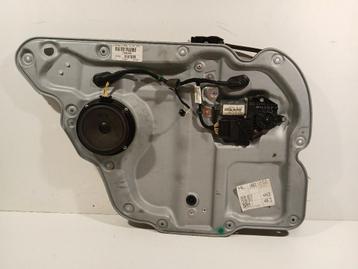 Raammechaniek elektrisch links achter Volkswagen Touran beschikbaar voor biedingen