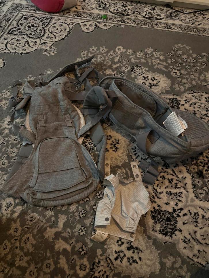 Chicco SideKick Plus Draagzak - Titanium, Kinderen en Baby's, Babydragers en Draagdoeken, Zo goed als nieuw, Draagzak, Buik, Rug of Zij