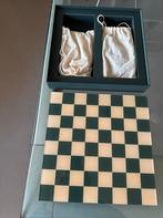 Schaakspel - Chess No 1, Een of twee spelers, Ophalen of Verzenden, Zo goed als nieuw, Reisspel