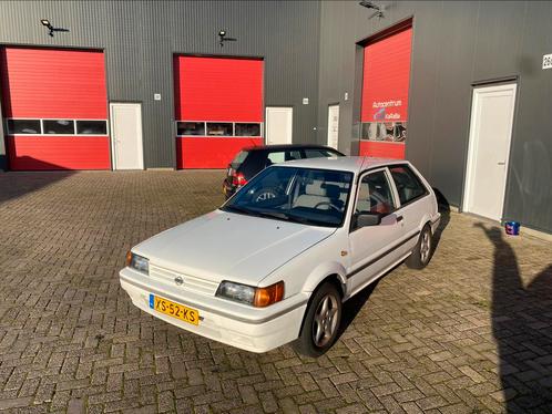 Nissan Sunny 1.6 I U9 1989 Wit, Auto's, Nissan, Particulier, Sunny, Bluetooth, Radio, Trekhaak, Benzine, Euro 5, Hatchback, Handgeschakeld