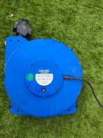 Kabelhaspel 25 meter Muurhaspel top staat !! Wandhaspel 230V, Ophalen of Verzenden, Zo goed als nieuw, Kabel of Snoer