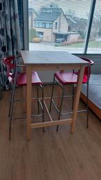 Bartafel met 2 barstoelen. Beuken, Ophalen of Verzenden, Zo goed als nieuw