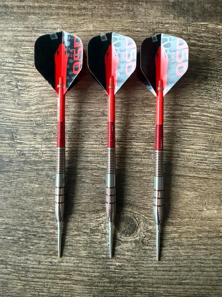 Target Swiss Nathan Aspinall G2 95% Tungsten 23 Gram + extra, Sport en Fitness, Darts, Zo goed als nieuw, Pijlen, Ophalen of Verzenden