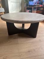 Goossens Salontafel Sisu Rond Travertin Bruin, Huis en Inrichting, Tafels | Salontafels, Ophalen, Overige materialen, Rond, 50 tot 100 cm