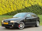 Uniek Seat Leon 1.8 20VT Topsport 4x4 | 210PK | OPENDAK, Auto's, 65 €/maand, Zwart, 4 cilinders, Zwart