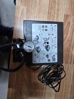 Handige 12V Compressor voor Banden, Auto-onderdelen, Ophalen of Verzenden, Gebruikt