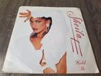 Single Sheila E. / Hold me / i.z.g.s., 7 inch, Single, Ophalen of Verzenden, Zo goed als nieuw