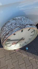 Prachtige grote stationsklok Mobatime Stations klok 67cm, Ophalen, Wandklok, ., Zo goed als nieuw