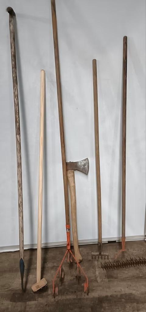 Tuingereedschap 6 delig, met o.a. Adler hakbijl, Tuin en Terras, Hand-tuingereedschap, Gebruikt, Overige soorten, Ophalen