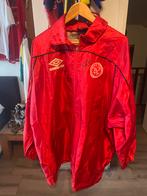 Gesigneerd Ajax Trainingsjack - Umbro - Rood, Ophalen of Verzenden, Gedragen, Rood, Maat 46/48 (XL) of groter