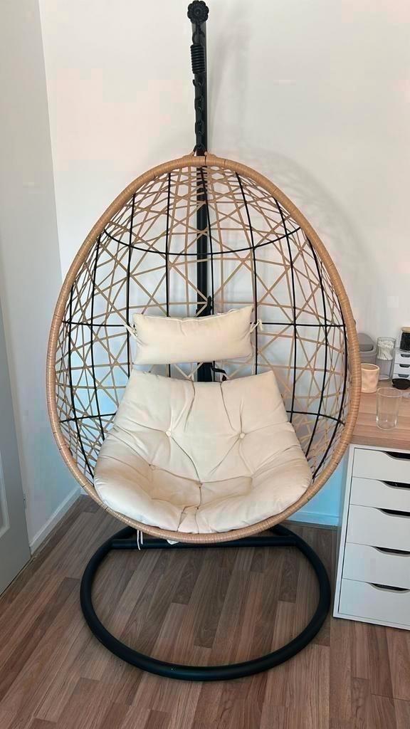 Hangstoel xenos, Huis en Inrichting, Stoelen, Zo goed als nieuw, Eén, Wit, Ophalen