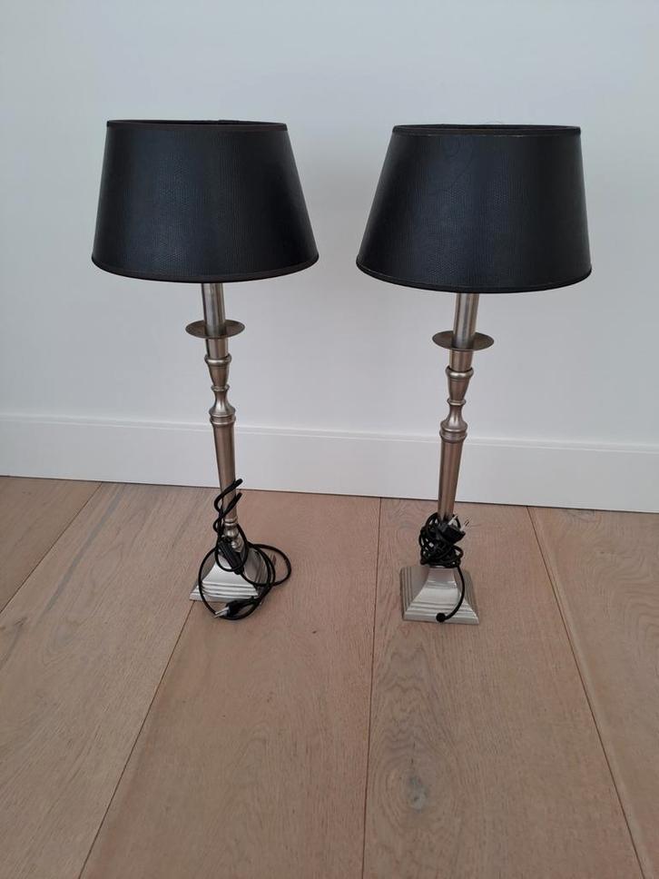 2 Schemerlampen met donkerbruine kap, Huis en Inrichting, Lampen | Vloerlampen, Ophalen