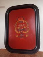 Mooi metalen dienblad met bloemen en vogel beschildering . Z, Ophalen of Verzenden, Gebruikt, Rond, Metaal