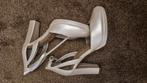 Tamaris parelmoer witte hakken, Kleding | Dames, Schoenen, Ophalen of Verzenden, Nieuw, Wit