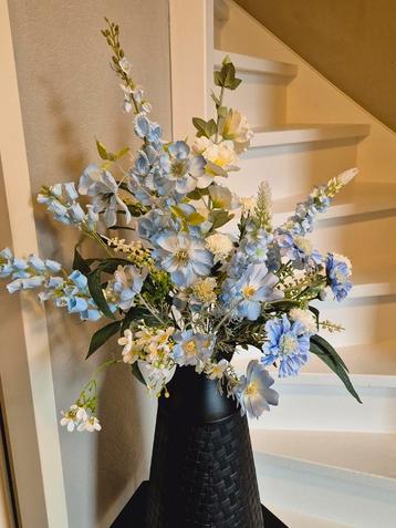 Zijde boeket bloemen blauw wit beschikbaar voor biedingen