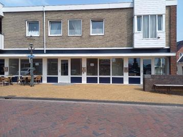 te huur opslagruimte/winkel/kantoor/wasserette Zoutkamp beschikbaar voor biedingen