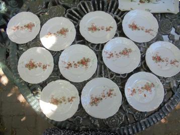 11 gebaksbordjes Brussels Porselein met rood/oranje rozen beschikbaar voor biedingen