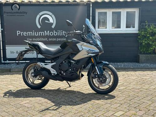 CFMOTO 700 MT, Motoren, Motoren | Overige merken, Bedrijf, Overig, meer dan 35 kW, 2 cilinders
