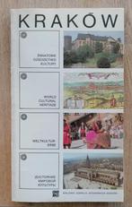 Reisgids/fotoboek werelderfgoed stad Krakow - Polen (1988)., Europa, Ophalen of Verzenden, Reisgids of -boek, Gelezen