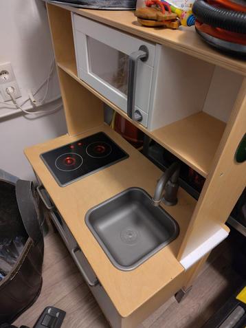 Ikea Speelkeuken met Accessoires beschikbaar voor biedingen