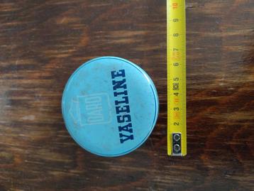 Blikje Daro Vaseline  beschikbaar voor biedingen