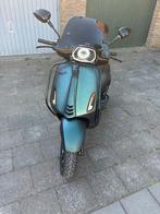 Vespa sprint 80cc, Fietsen en Brommers, Scooters | Vespa, Ophalen of Verzenden, Zo goed als nieuw, Overige modellen