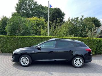 Renault Mégane Estate LIMETED 1.2 TCE (bj 2015) beschikbaar voor biedingen