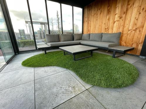 Kunstgras buitenvloerkleden in diverse organische vormen., Tuin en Terras, Gras en Kunstgras, Nieuw, 20 m² of meer, Ophalen