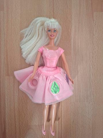 Twirlin Make-up Barbie (1997) beschikbaar voor biedingen