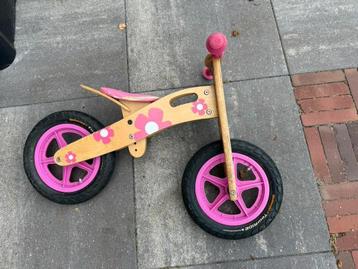 Houten loopfiets roze beschikbaar voor biedingen