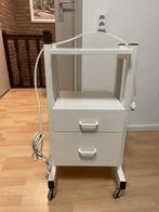 Rolkarretje voor bv een pedicure, Ophalen, Zo goed als nieuw