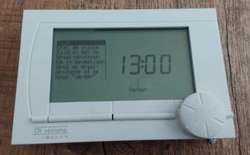 Remeha Isense klokthermostaat bedraad. beschikbaar voor biedingen