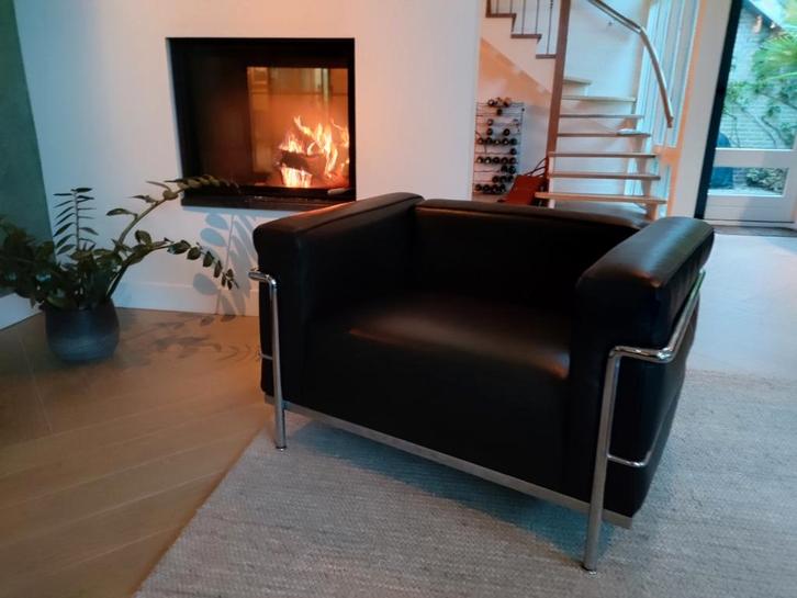 Set Cassina LC3 Le Corbusier fauteuils zwart leer- chroom, Huis en Inrichting, Fauteuils, Zo goed als nieuw, Leer, 50 tot 75 cm