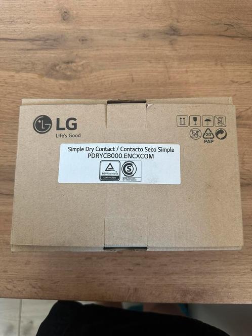 LG-adapter PRPCYCB000 / PRPCYCB00E – model AAA77531301, Computers en Software, Netwerk switches, Zo goed als nieuw, Ophalen of Verzenden