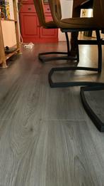 92m2 grijze klik laminaat vloer (hout) & simpele ondervloer, Doe-het-zelf en Verbouw, Vloerdelen en Plavuizen, 50 tot 150 cm, Kunststof