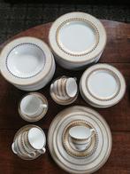 Royal Canterbury 12 pers. diner, diepe, dessertborden, 6 k+s, Huis en Inrichting, Keuken | Servies, Ophalen, Zo goed als nieuw