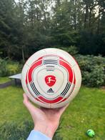 Adidas Official matchball Torfabrik(Jabulani) Bundesliga, Ophalen of Verzenden, Buitenlandse clubs
