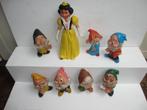 Walt Disney Grote Sneeuwwitje 39cm en 7 dwergen Famosa, Ophalen of Verzenden, Sneeuwwitje of Doornroosje, Gebruikt, Beeldje of Figuurtje