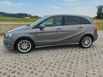 Mercedes-Benz B-Klasse 1.6 B180 5DRS Blue EFF 2014 Grijs, Auto's, Mercedes-Benz, Voorwielaandrijving, 65 €/maand, 4 cilinders