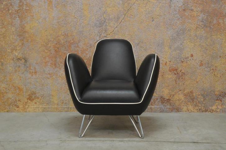 Als Nieuw zwarte leren Topform Pinto design fauteuil, Huis en Inrichting, Fauteuils, Zo goed als nieuw, Leer, Metaal, 50 tot 75 cm