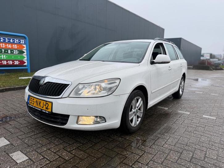 Skoda Octavia Combi 1.6 TDI Greenline, Auto's, Skoda, Bedrijf, Te koop, Octavia, ABS, Airbags, Airconditioning, Centrale vergrendeling