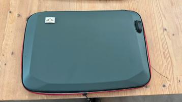 Laptophoes laptoptas MINI 13-15 inch beschikbaar voor biedingen