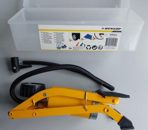Voetpomp 3 bar met manometer, Dunlop, Caravans en Kamperen, Luchtpompen, Gebruikt, Handmatig, Verzenden