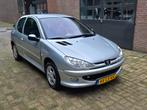 Peugeot 206 1.4  Quicksilver 2003 Grijs, Voorwielaandrijving, 1360 cc, 4 cilinders, Origineel Nederlands